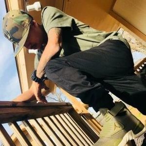 Meet your Posher, Jonathan